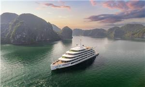 Top 6 du thuyền ngủ đêm sang trọng nhất Vịnh Hạ Long 2024